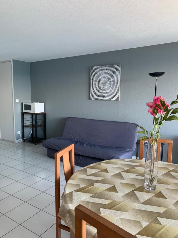 Appartement T3 De 65 M² Avec Accès Direct à La *