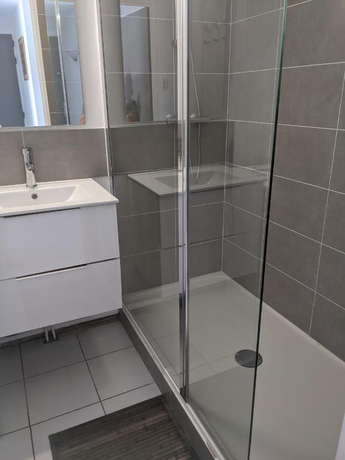 Appartement T3 De 65 M² Avec Accès Direct à La *